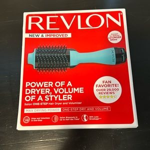Revlon Salon One-Step Hair Dryer and Volumizer NEVER USED